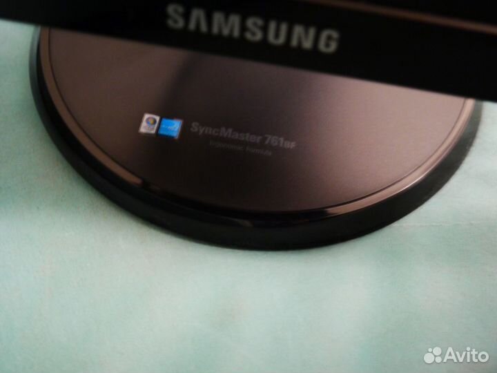 Монитор Samsung Syncmaster 1280x1024 75 Гц