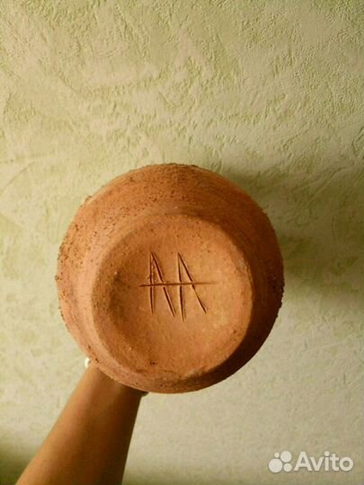 Амфора глиняная