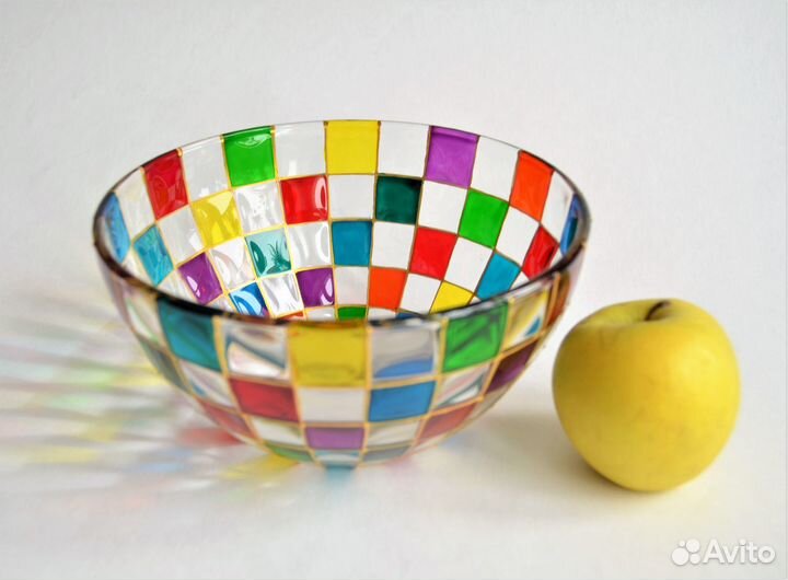 Салатник из цветного стекла, конфетница стеклянная