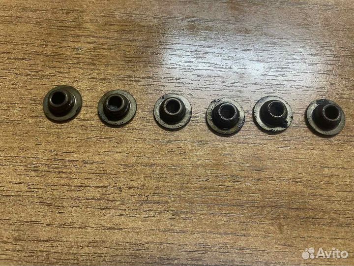 Тарелка клапана Citroen C4, Pegeot 308,408 (EP6)