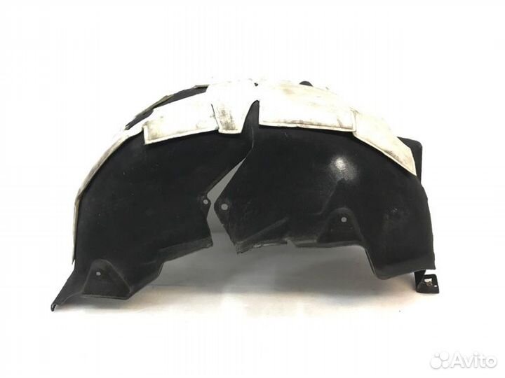 Подкрылок задний правый Land Rover Range Rover