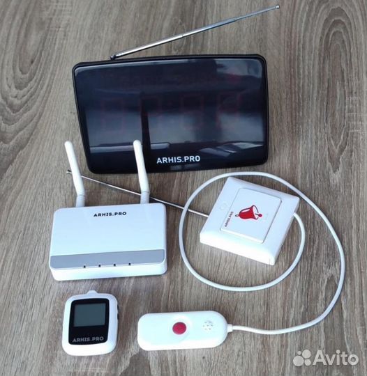 Кнопка вызова персонала, помощи больному в палату