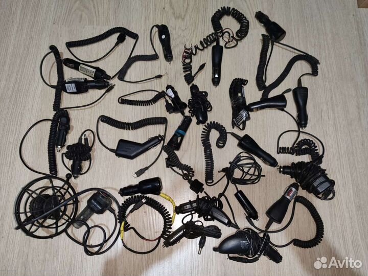 Зарядное устройство