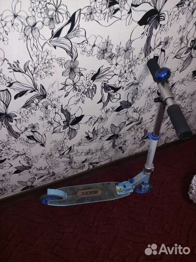 Самокат roces 145