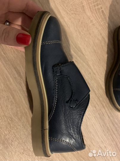 Кожаные туфли zara