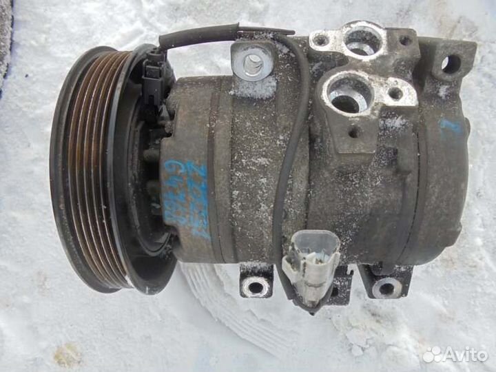 Компрессор кондиционера Toyota Celica ZZT231