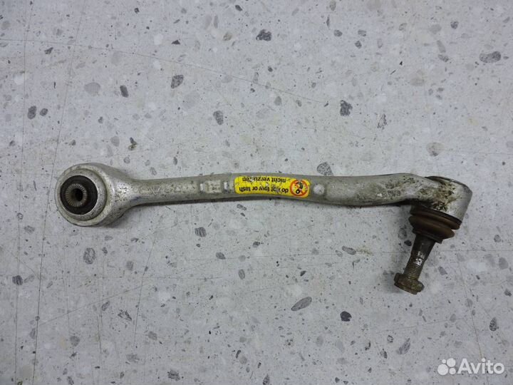 Рычаг передний нижний правый BMW 7-Series E38 1994