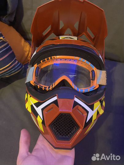 Кроссовый шлем ataki