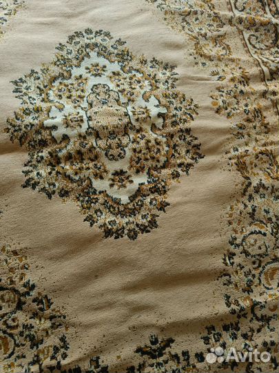 Ковер 2 на 3 бу