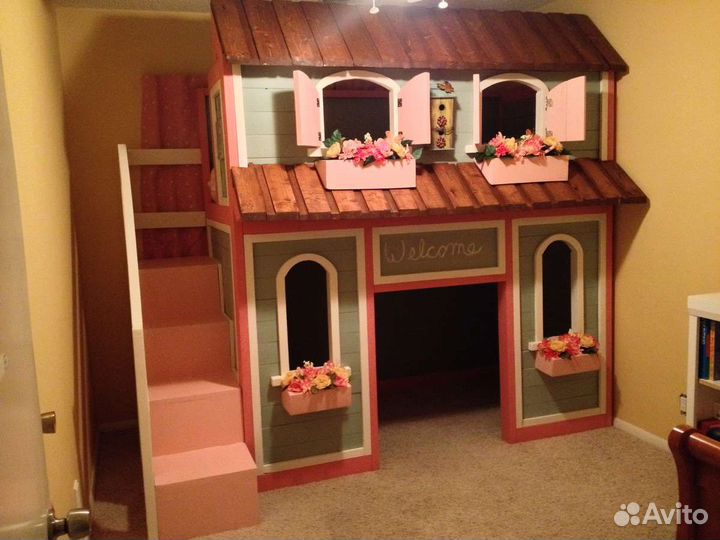 Детская двухярусная кровать домик замок