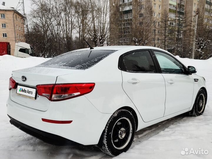 Kia Rio 1.4 МТ, 2015, 205 000 км