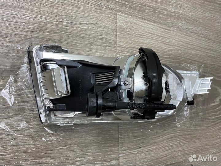 Фара туманка птф Skoda Octavia A5 Шкода Октавия А5