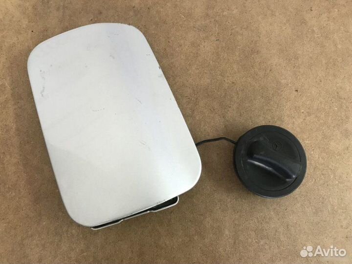 Лючок бензобака сборе Mercedes-Benz S-Класс W220