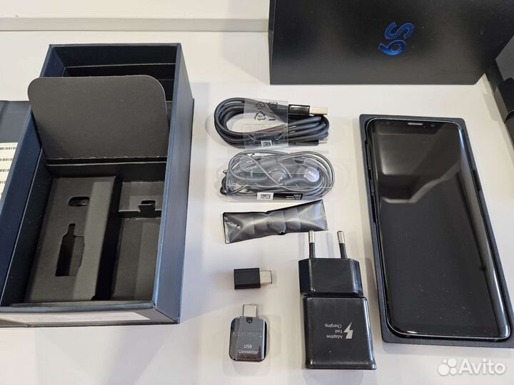 Телефон samsung galaxy s9