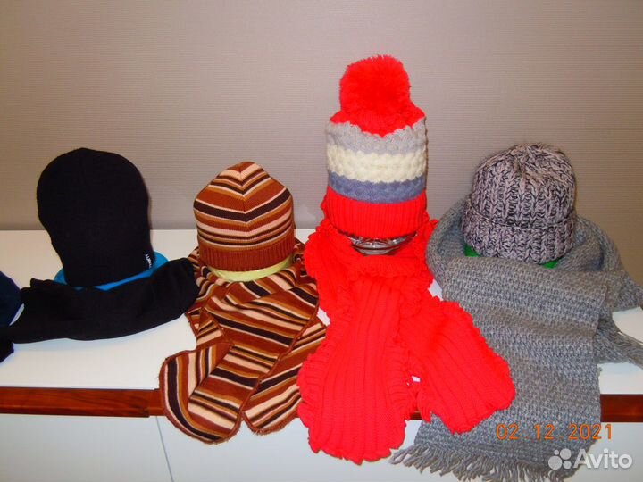 Шапки женская зимняя