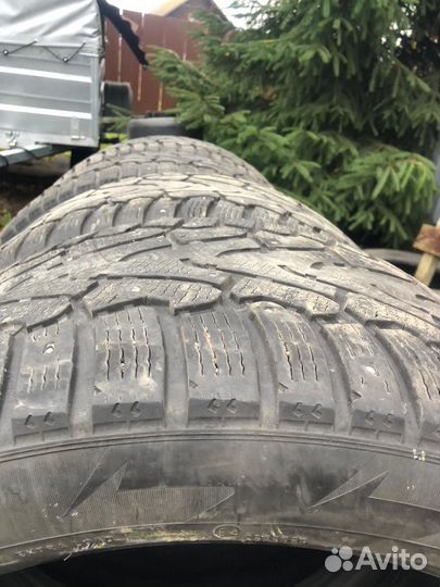 Pirelli Ice Zero 275/40 R20 и 315/35 R20