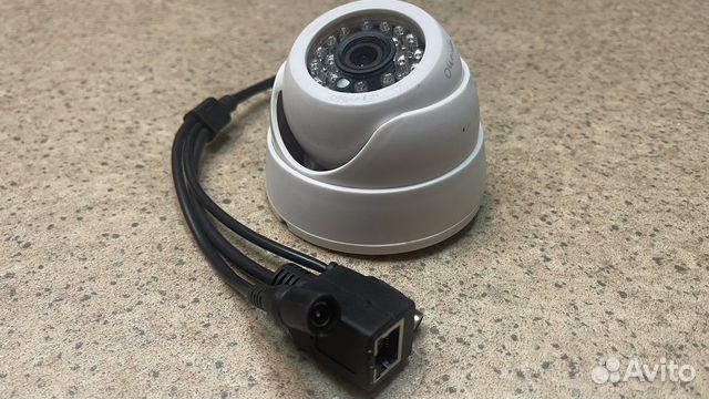 Камера видеонаблюдения купольная