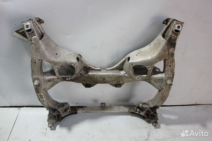 Подрамник передний BMW 5 F10 бмв 5 Ф10 балка