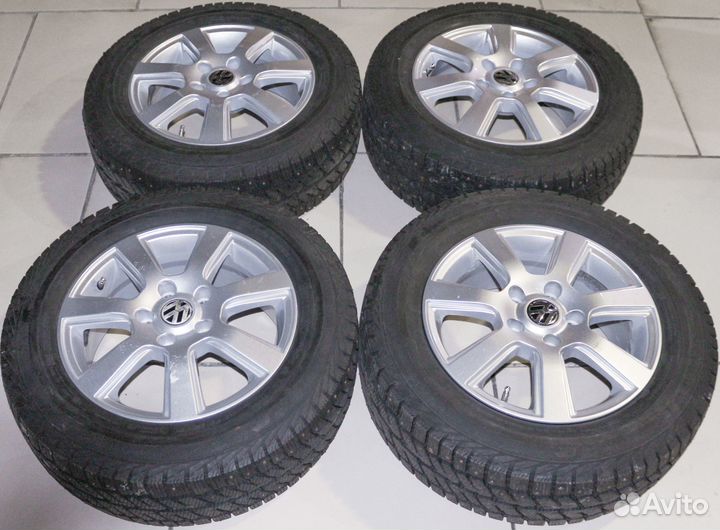 R16 Gislaved Nord Frost Van 205/65, PCD 5x120 DIA 120