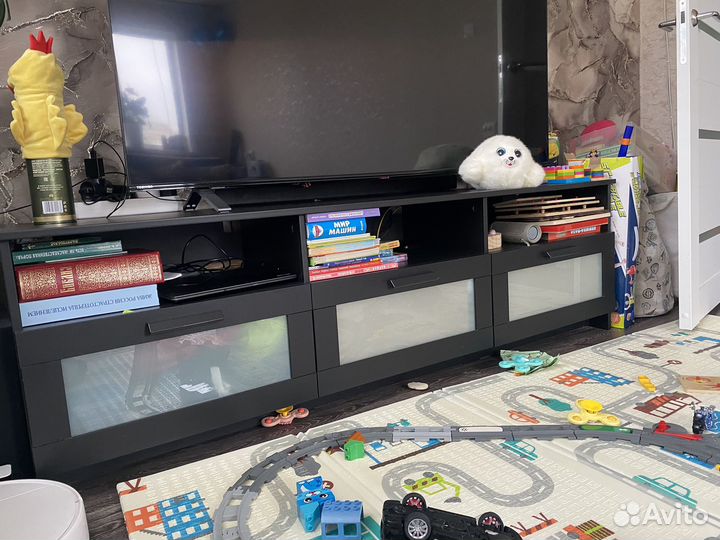 Тумба под телевизор IKEA