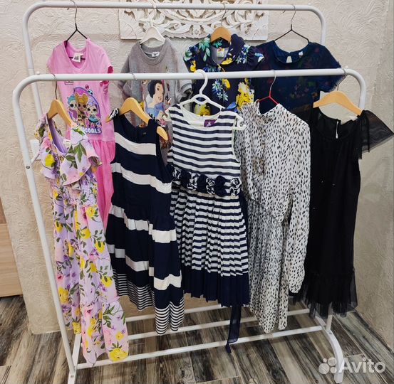 Платья на девочку нарядные