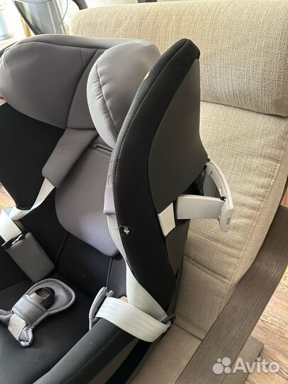 Автокресло cybex sirona m2 i size + база isofix