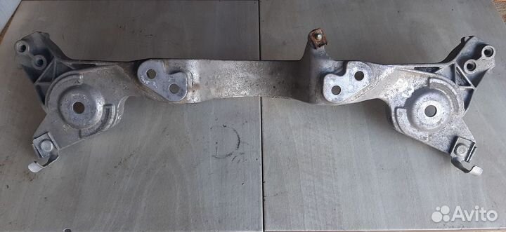 Кронштейн реактивная тяга BMW X3 E83