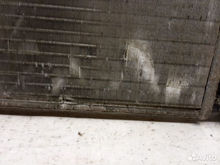 Радиатор охлаждения Renault Logan 2 2014