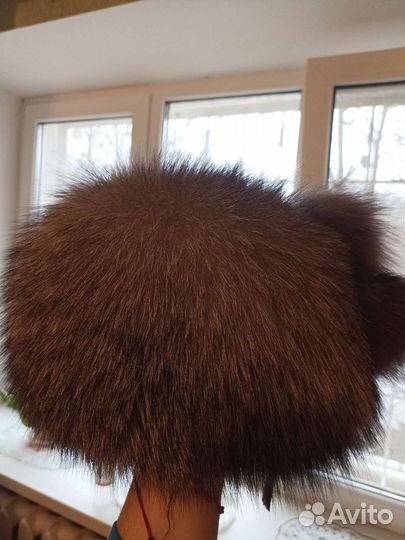 Женская меховая шапка