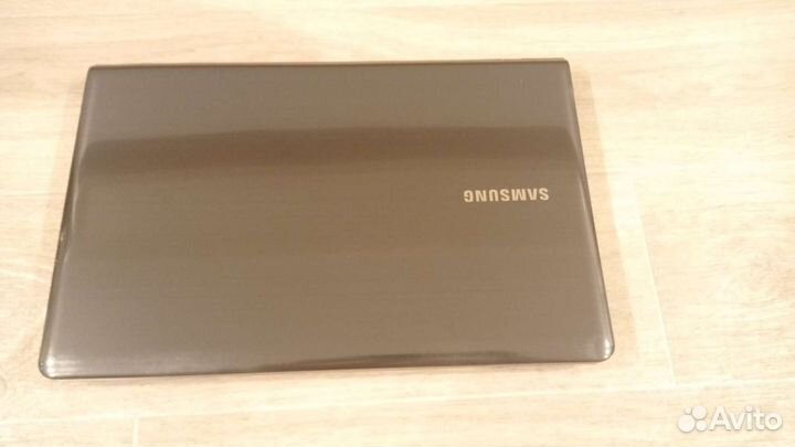 Ноутбук Samsung
