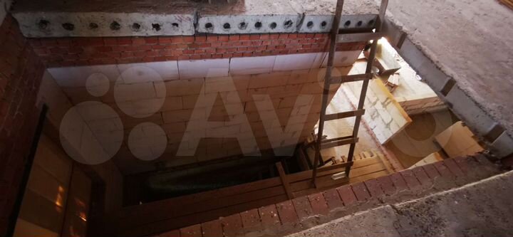 Дом 240 м² на участке 6 сот.