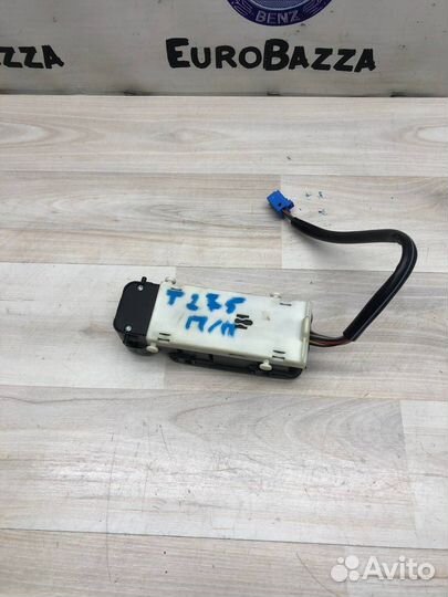 Блок кнопок стеклоподъемников Mercedes W203