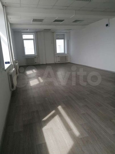 Свободного назначения, 87 м² с арендаторами