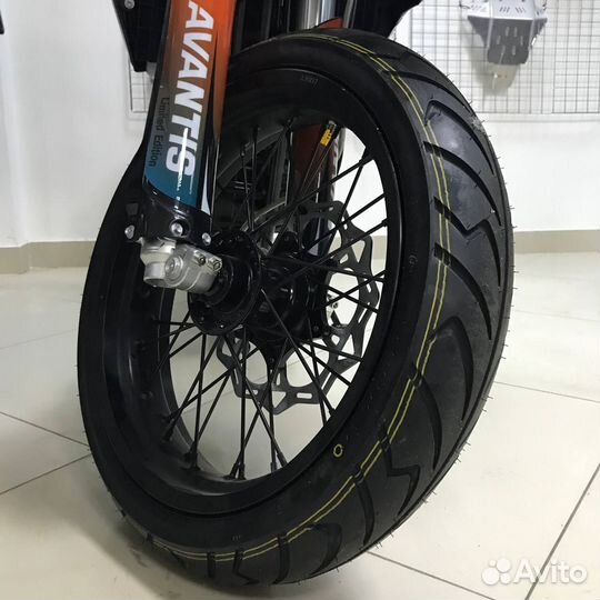 Мотоцикл Avantis A7 NEW Motard dohc (NC250/182MM)
