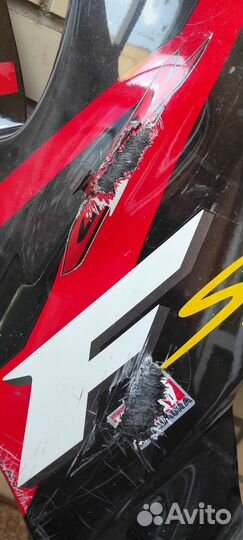 Боковой пластик CBR600 F4i