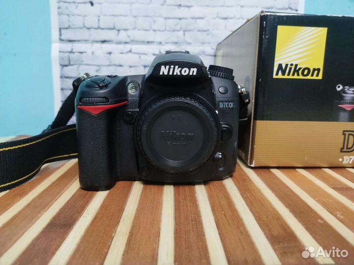 Зеркальный фотоаппарат Nikon d7000