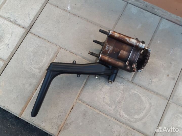 Ford Mondeo 3 насос масляный