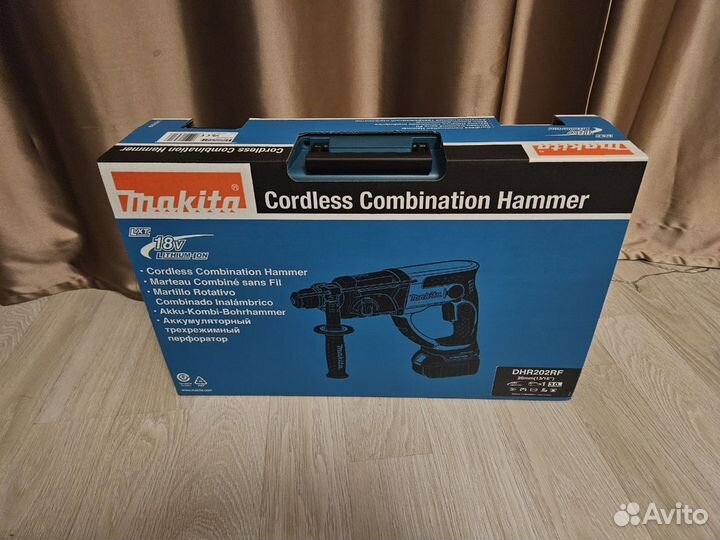 Аккумуляторный перфоратор Makita DHR202RF