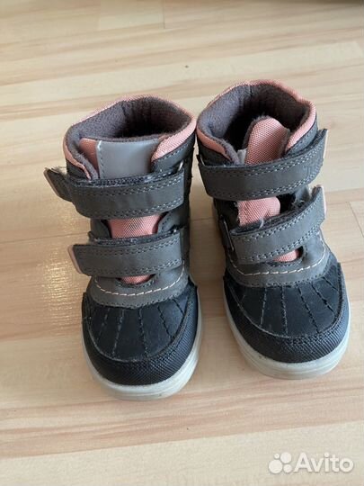 Весенняя обувь на девочку 22