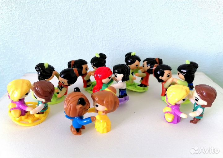 Киндер сюрприз принцессы феи Барби пони