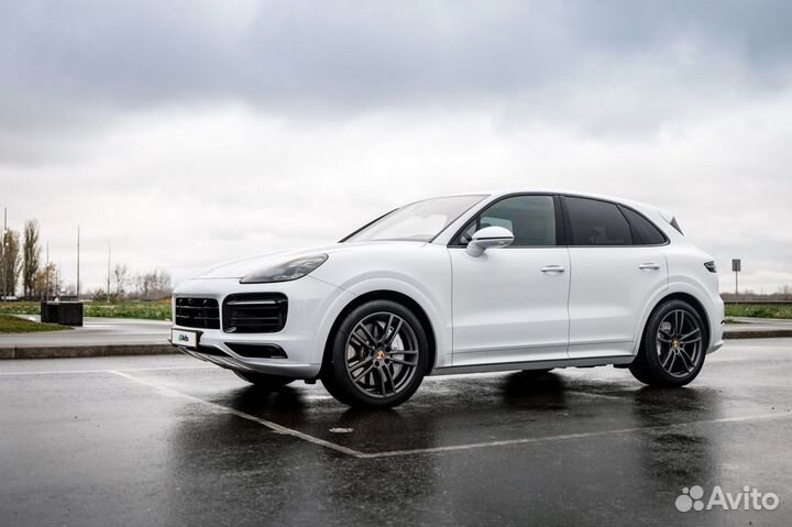 Porsche Cayenne 3.0 AT, 2020, 27 000 км