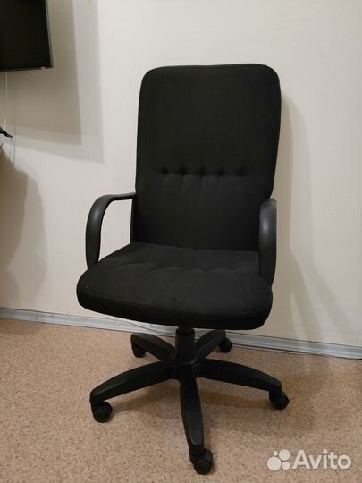 Компьютерное кресло