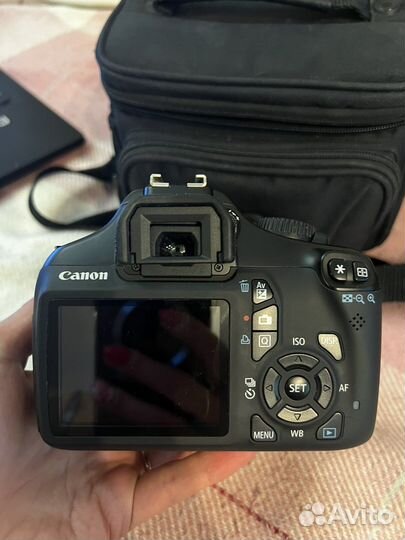 Зеркальный фотоаппарат canon eos 1100d kit