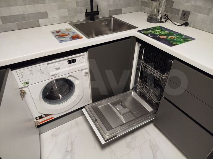 1-к. апартаменты, 40 м², 2/10 эт.