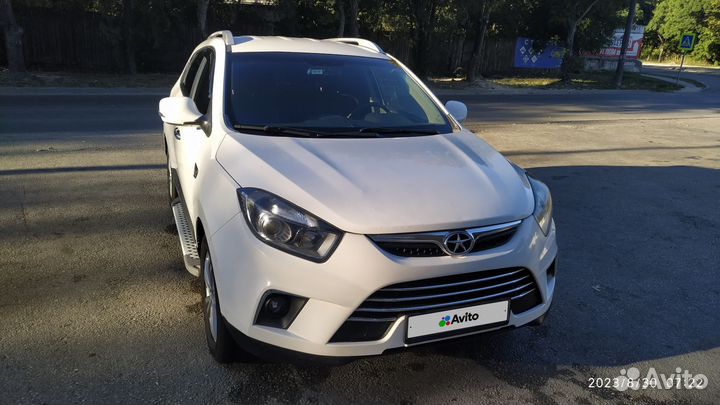 JAC S5, 2014