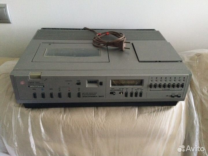 Видеомагнитофон электроника вм 12