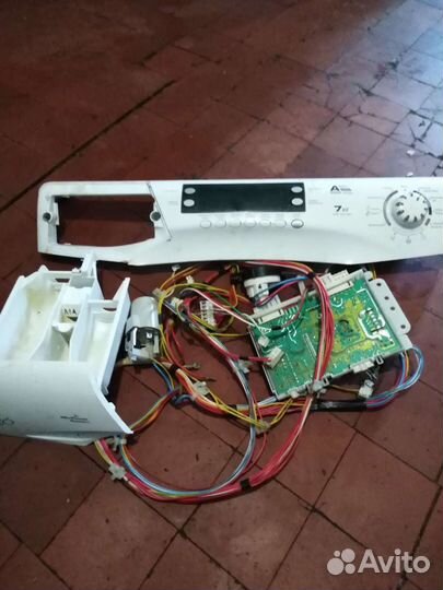 Передняя панель Candy