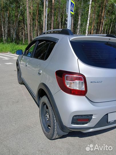 Renault Sandero Stepway 1.6 AT, 2017, 114 000 км