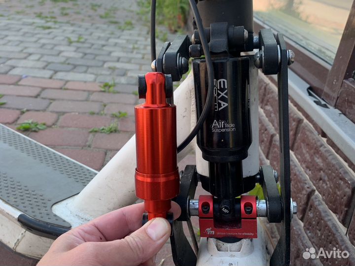 Электросамокат Yokamura I8 Monorim с доп. опциями