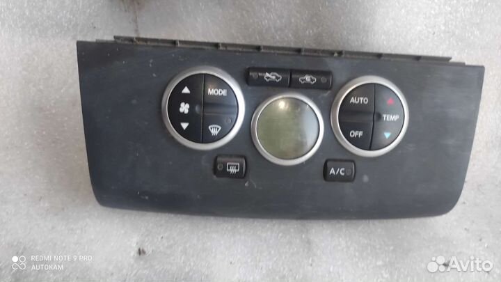 Блок управления климат контролем Nissan Tiida c11